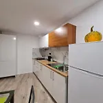 Cane تيرانا