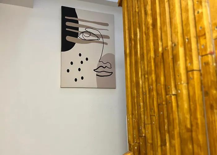 Cane Apartment